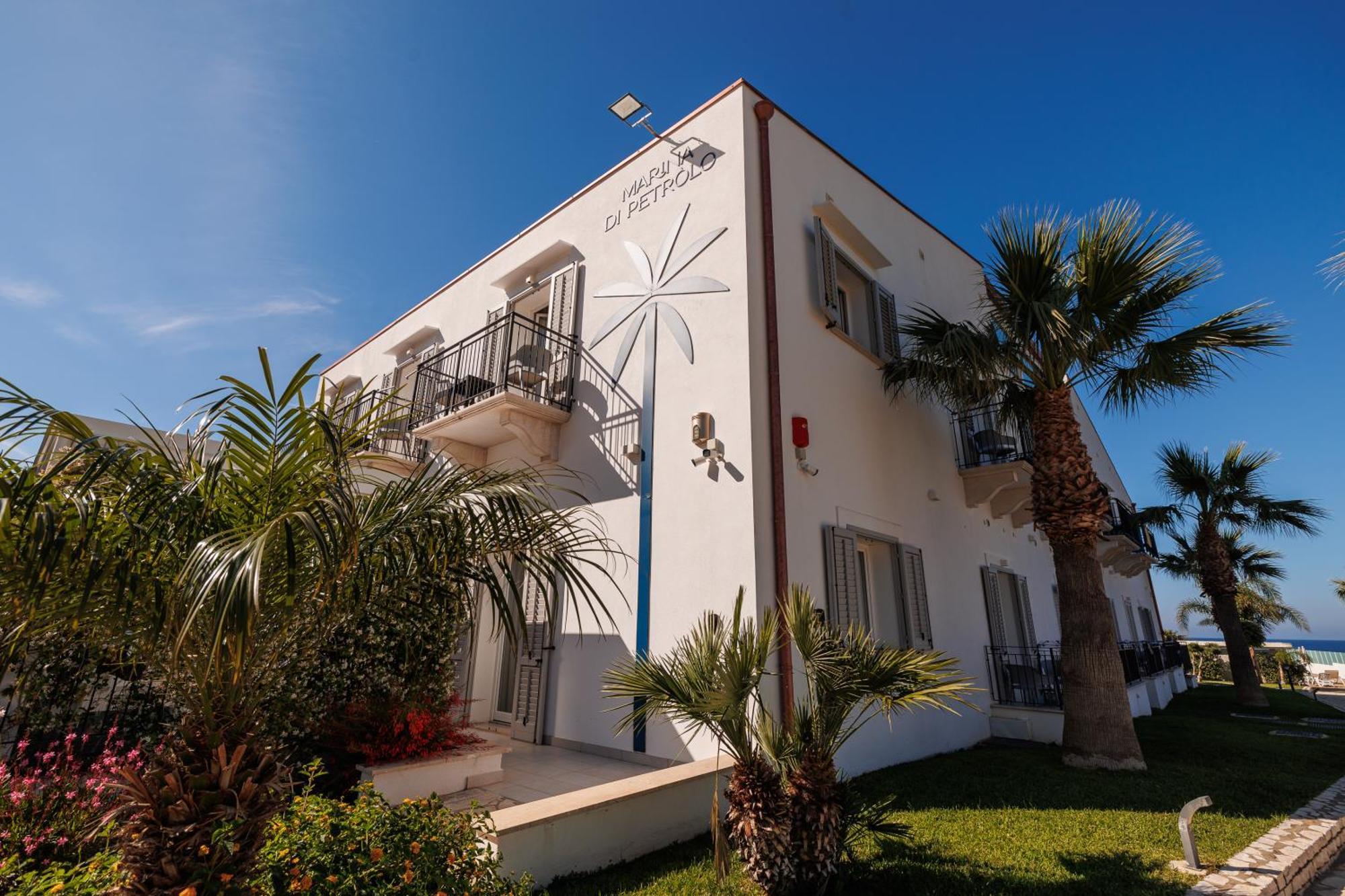 Marina Di Petrolo Hotel & Spa Castellammare del Golfo Exterior foto